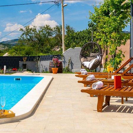 Villa Terra With Heated Pool Marina Exterior foto